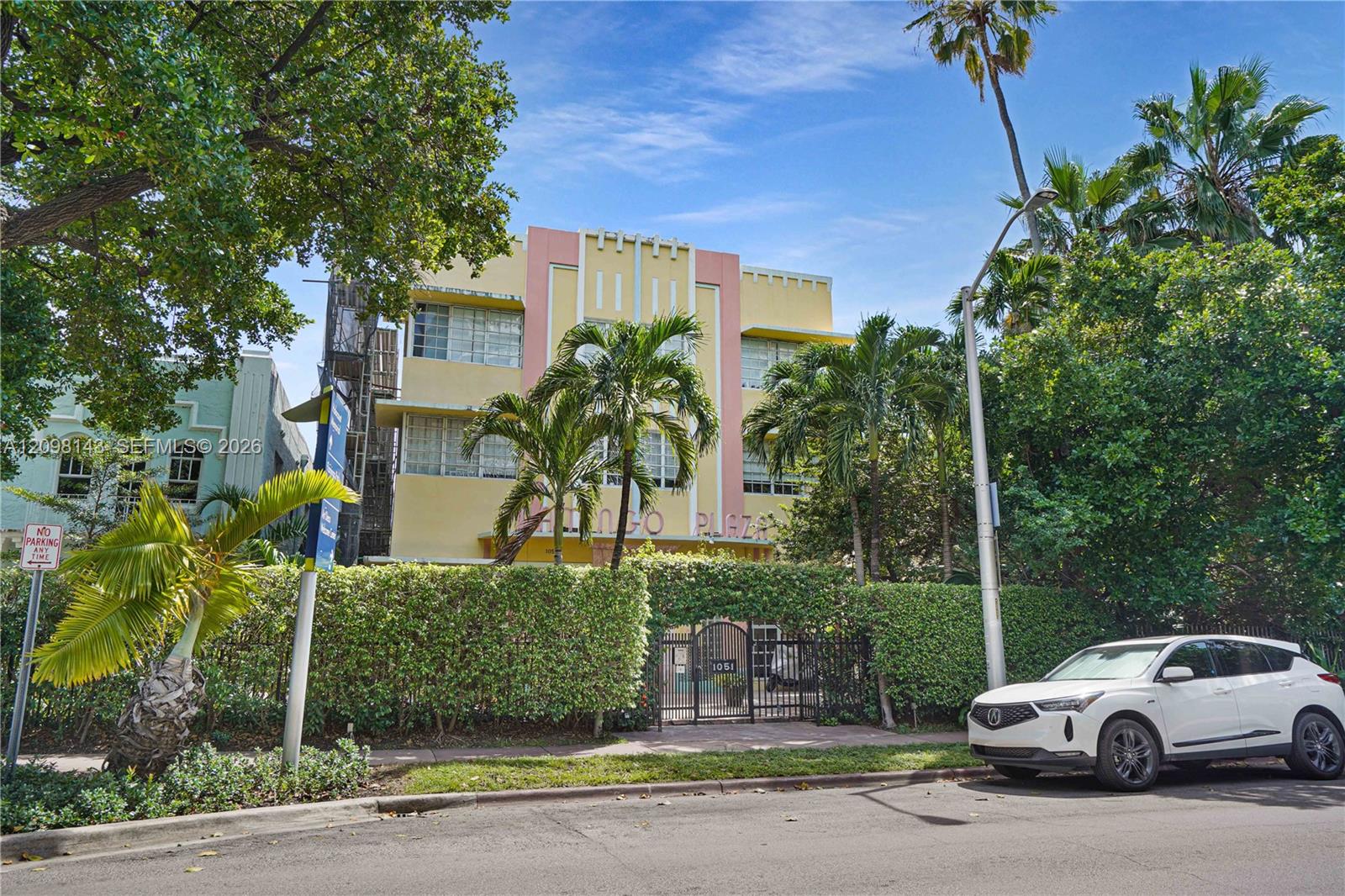 1051 Meridian Avenue