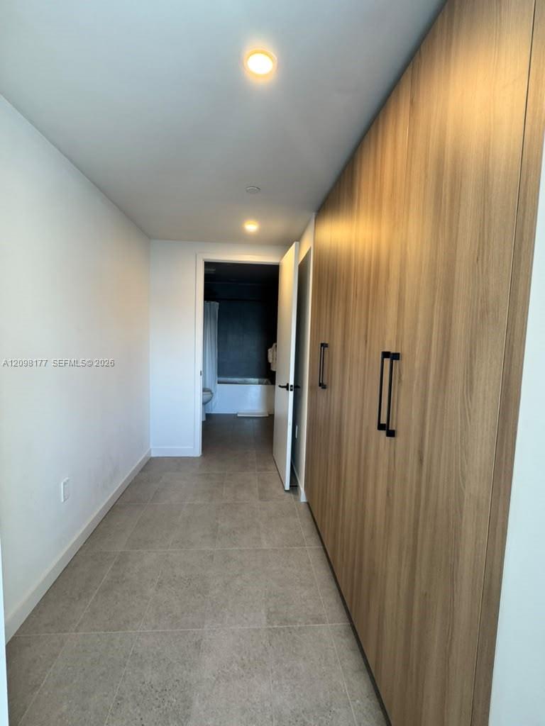 121 NE 5th Street