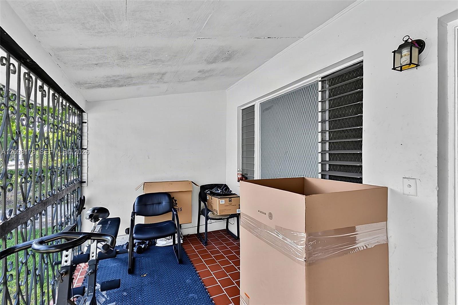 2525 NW 50th Street