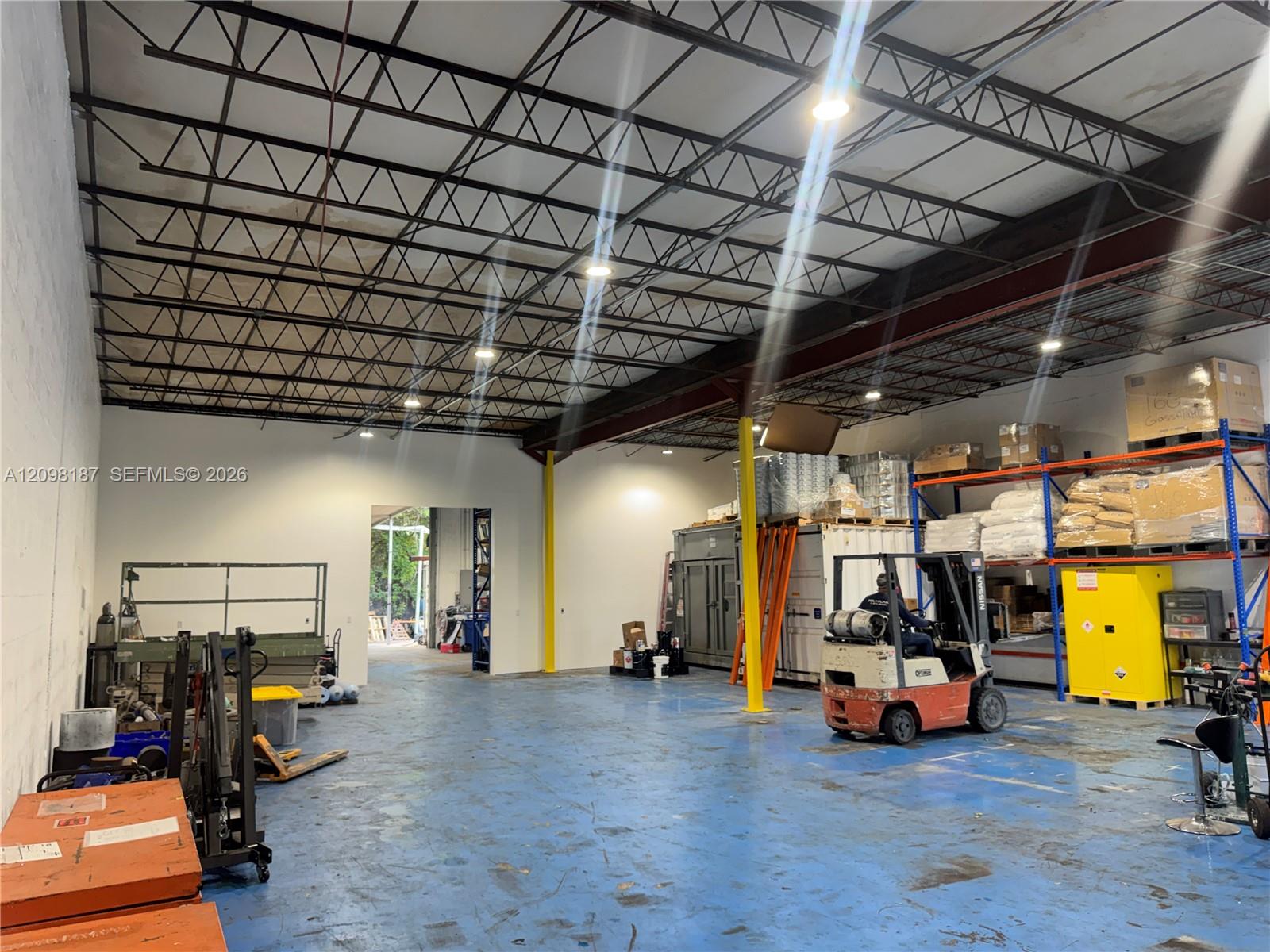 6500 NW 35th Avenue