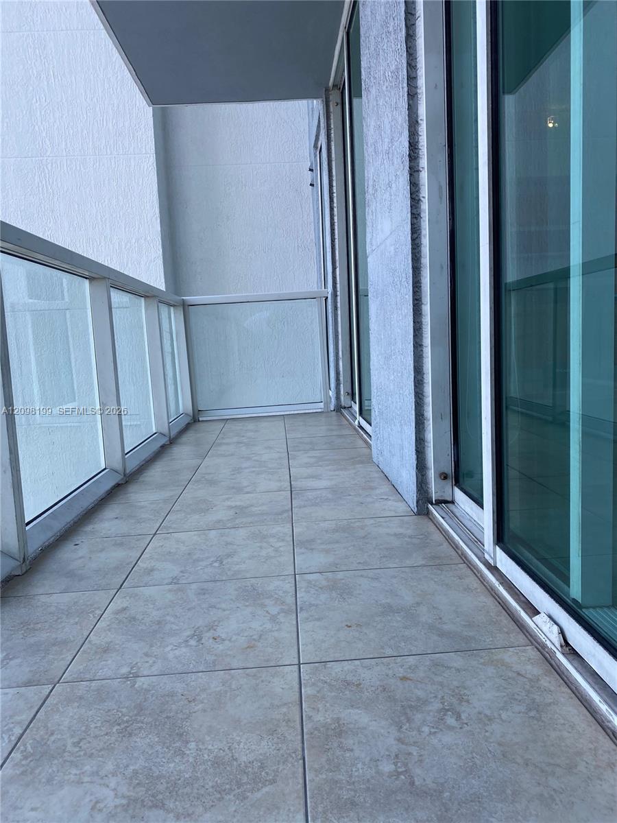 253 NE 2nd Street