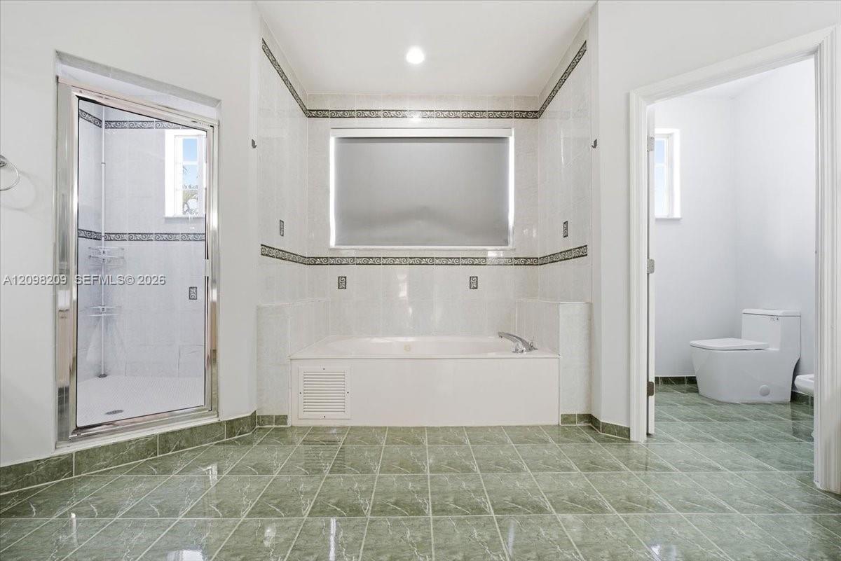 16310 NW 84th Court