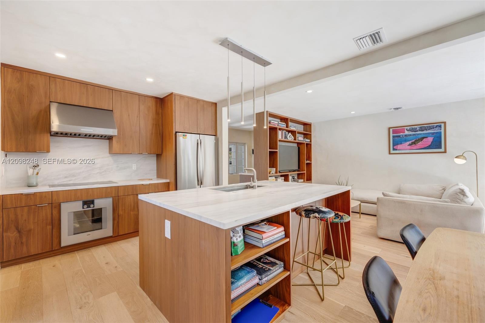 830 NE 72nd Street