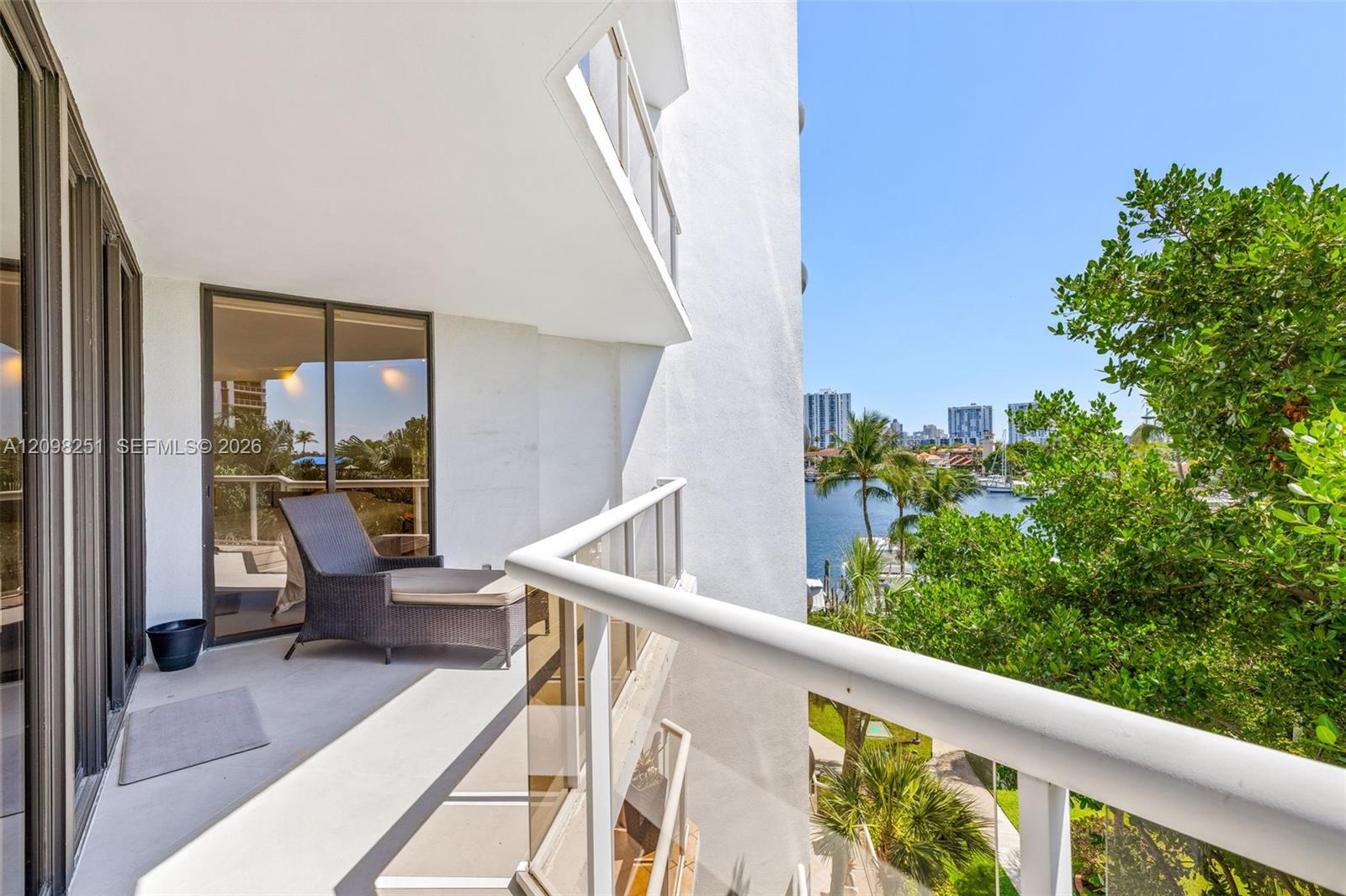 3610 Yacht Club Drive