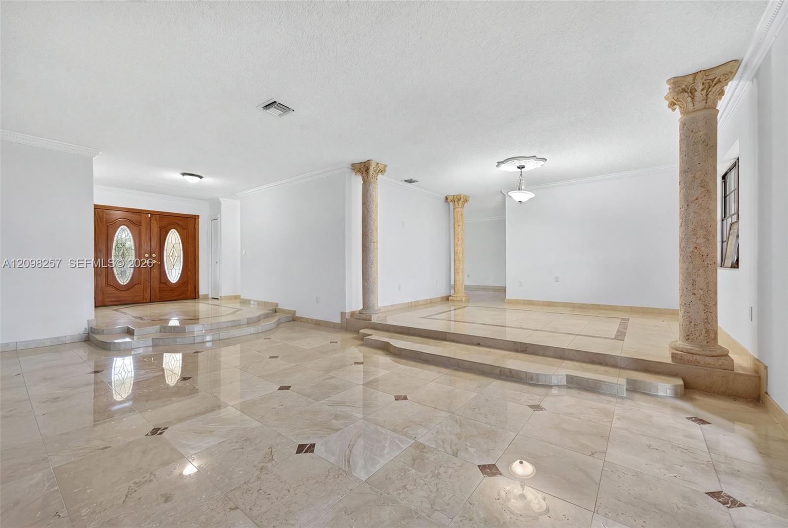 5550 SW 87th Avenue