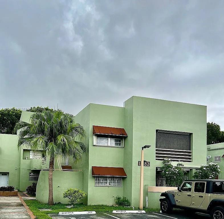 11183 NW 7th Street