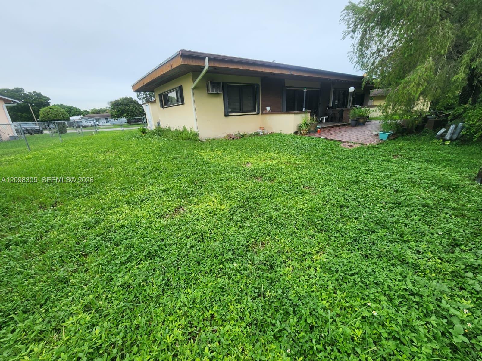 11950 SW 26th Terrace
