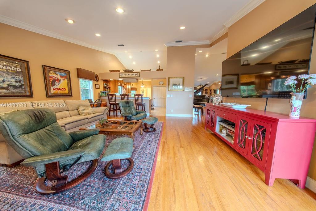 10071 NW 7th Street