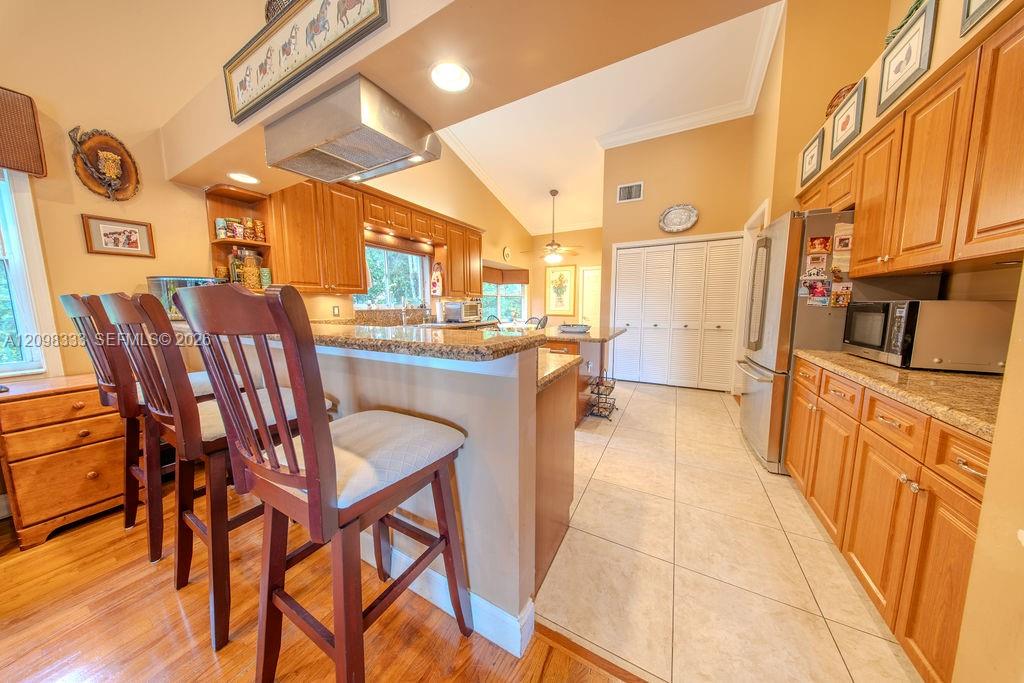 10071 NW 7th Street