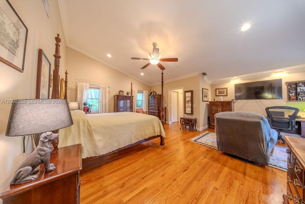 10071 NW 7th Street