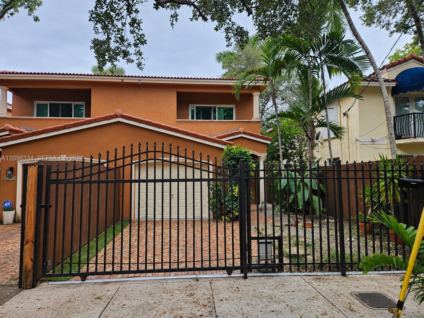 3280 Gifford Lane
