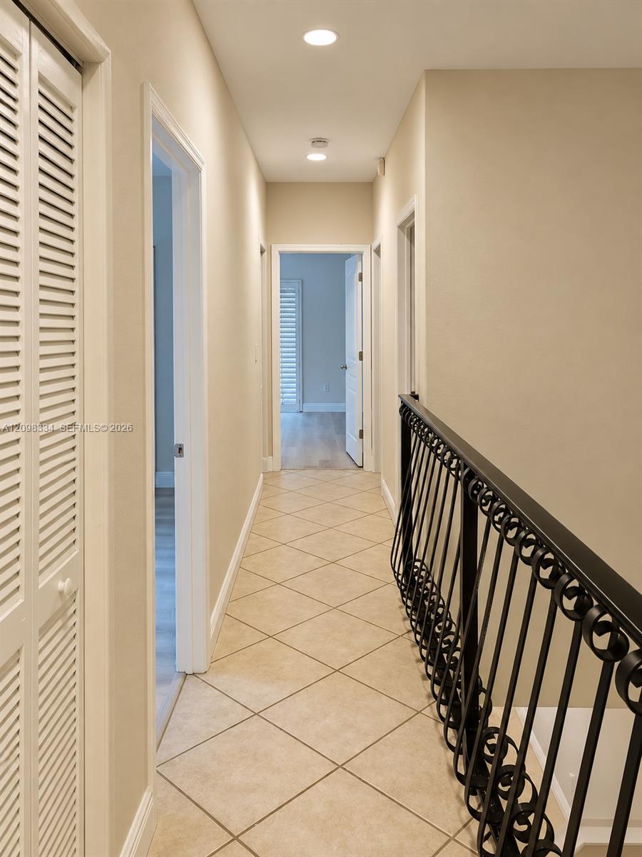 3280 Gifford Lane