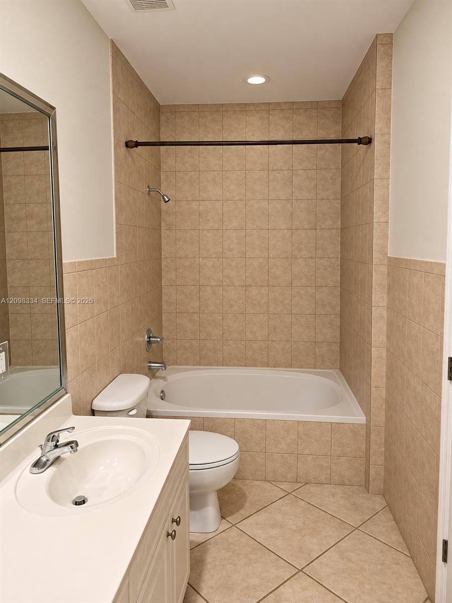 3280 Gifford Lane