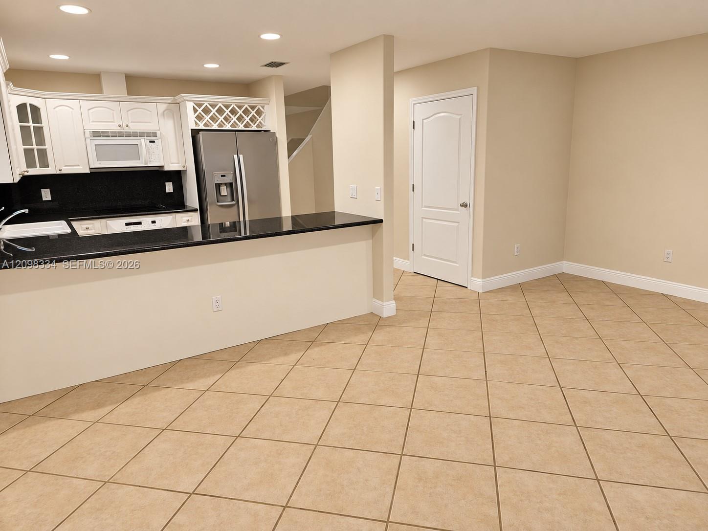 3280 Gifford Lane