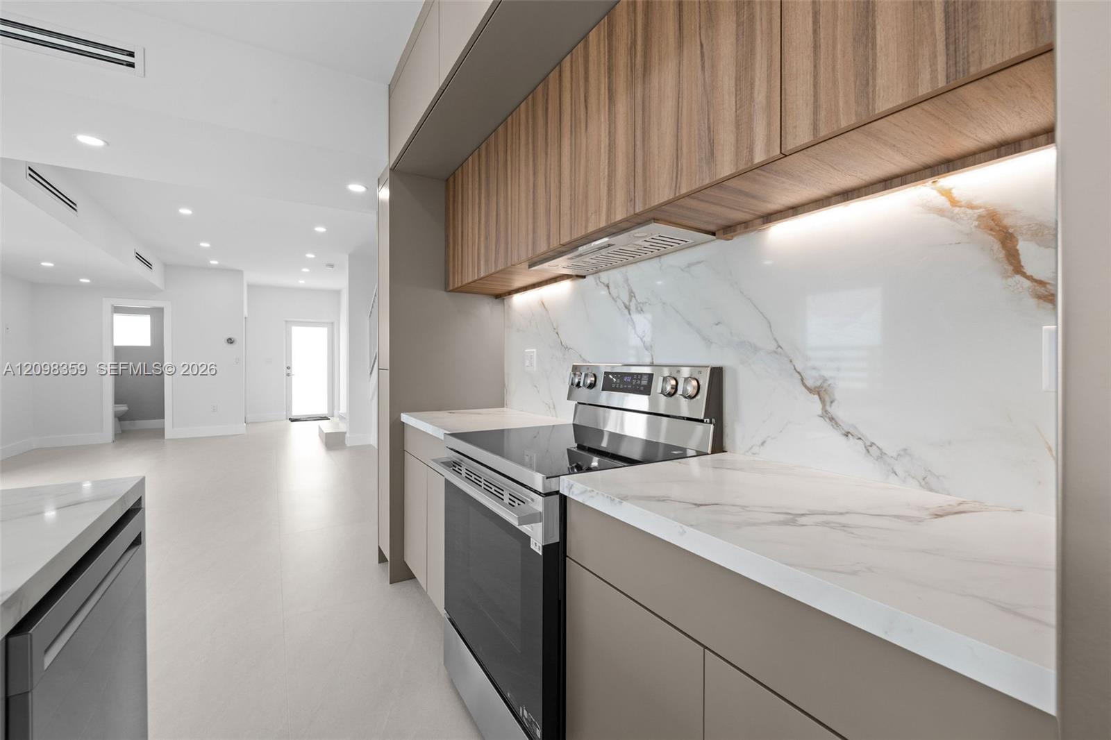 6165 SW 64th Street
