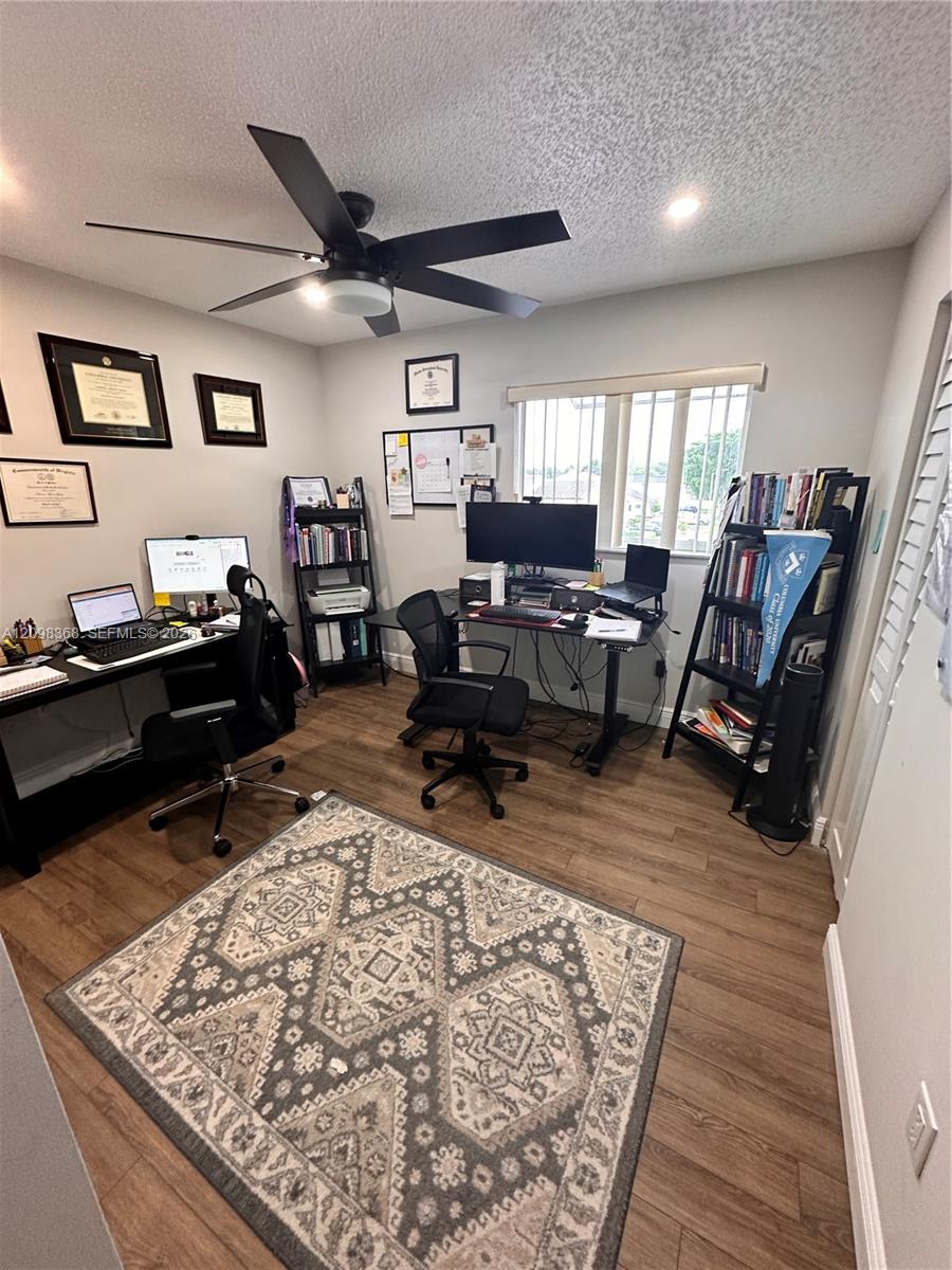 1100 SW 104th Court