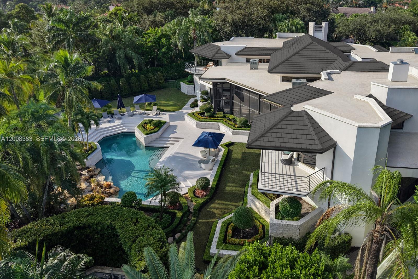 2965 Surrey Lane