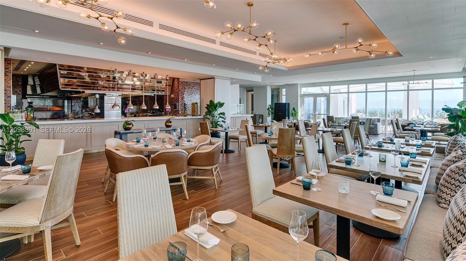 6801 Collins Avenue
