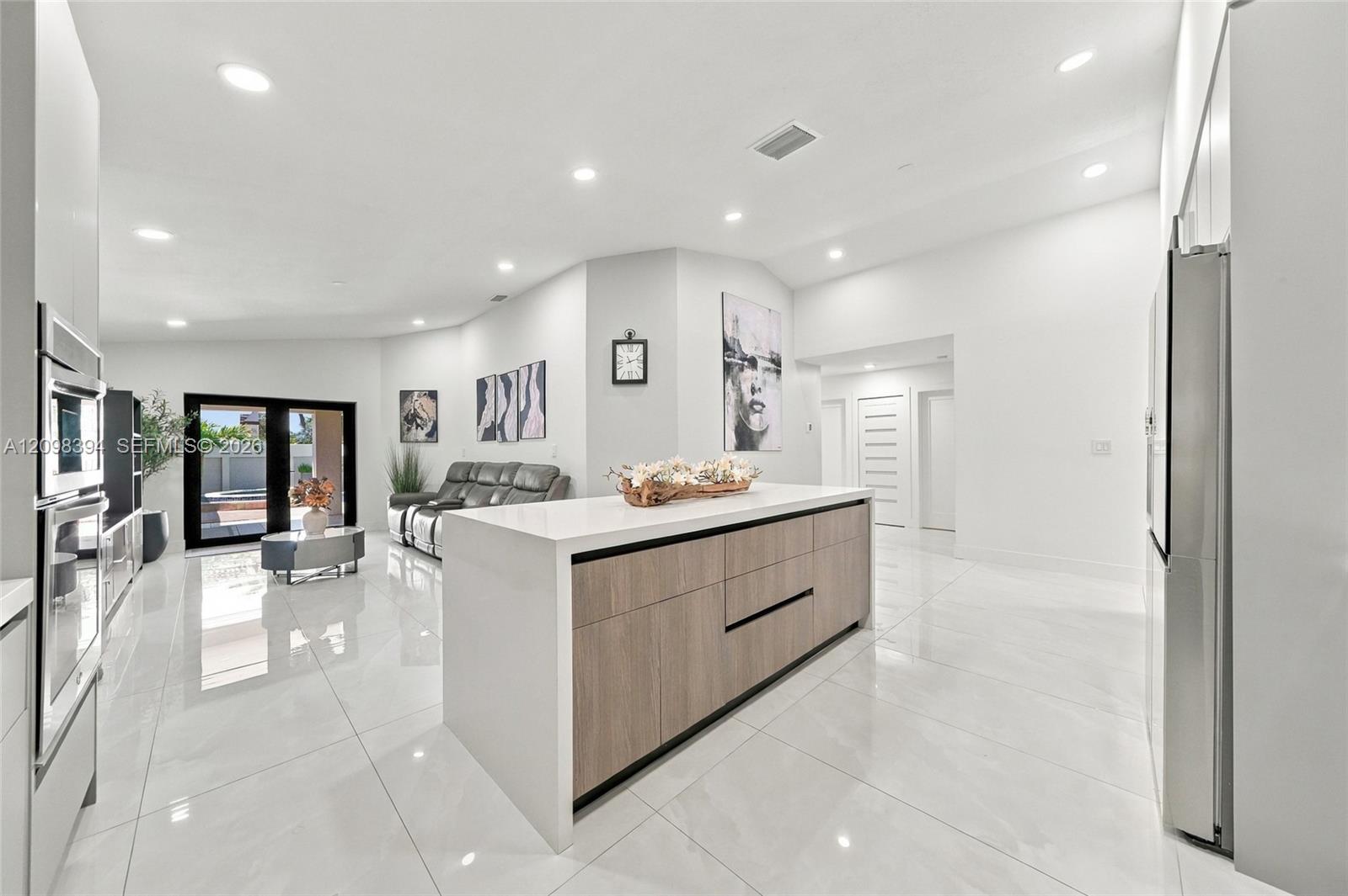 8936 NW 150th Terrace