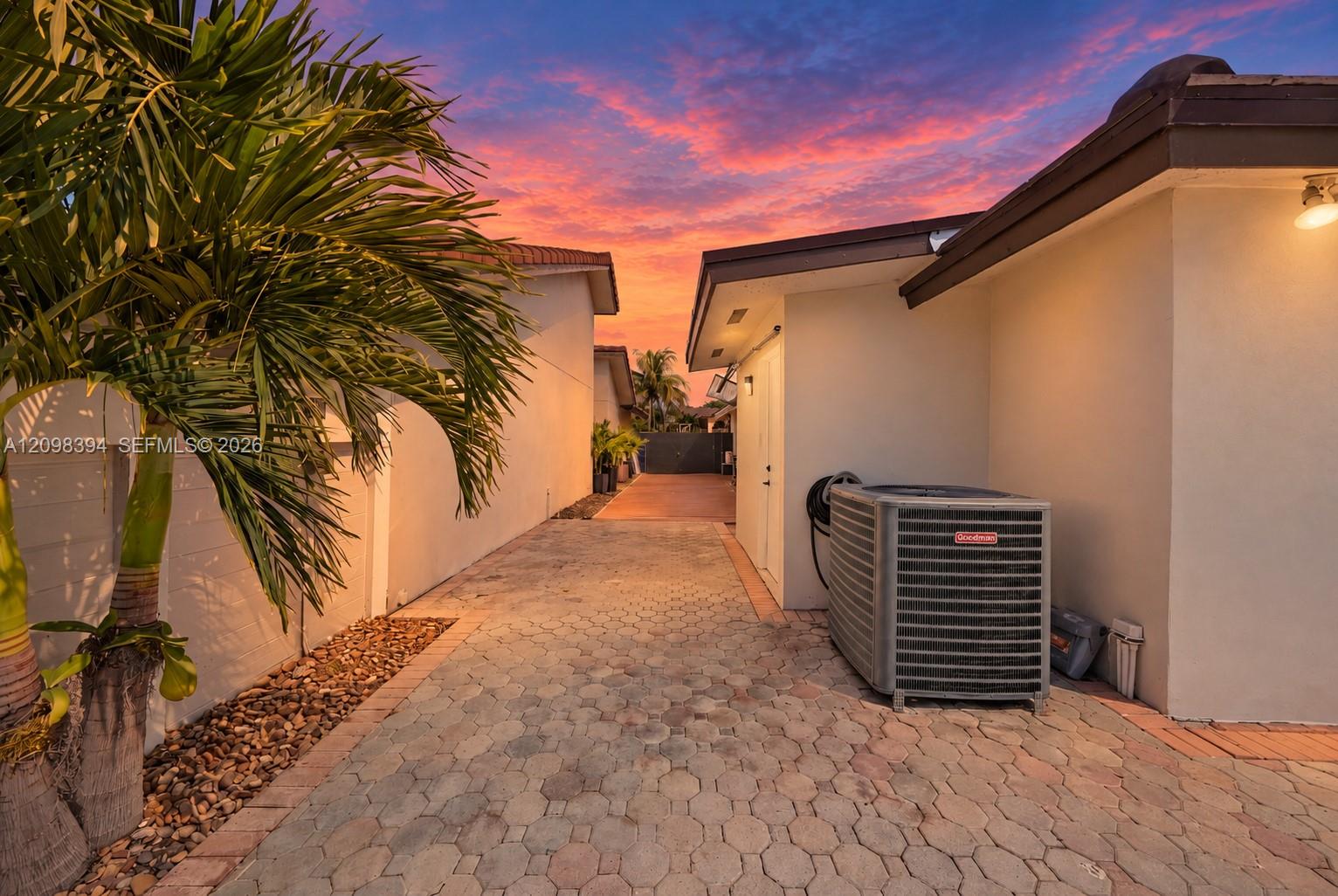 8936 NW 150th Terrace