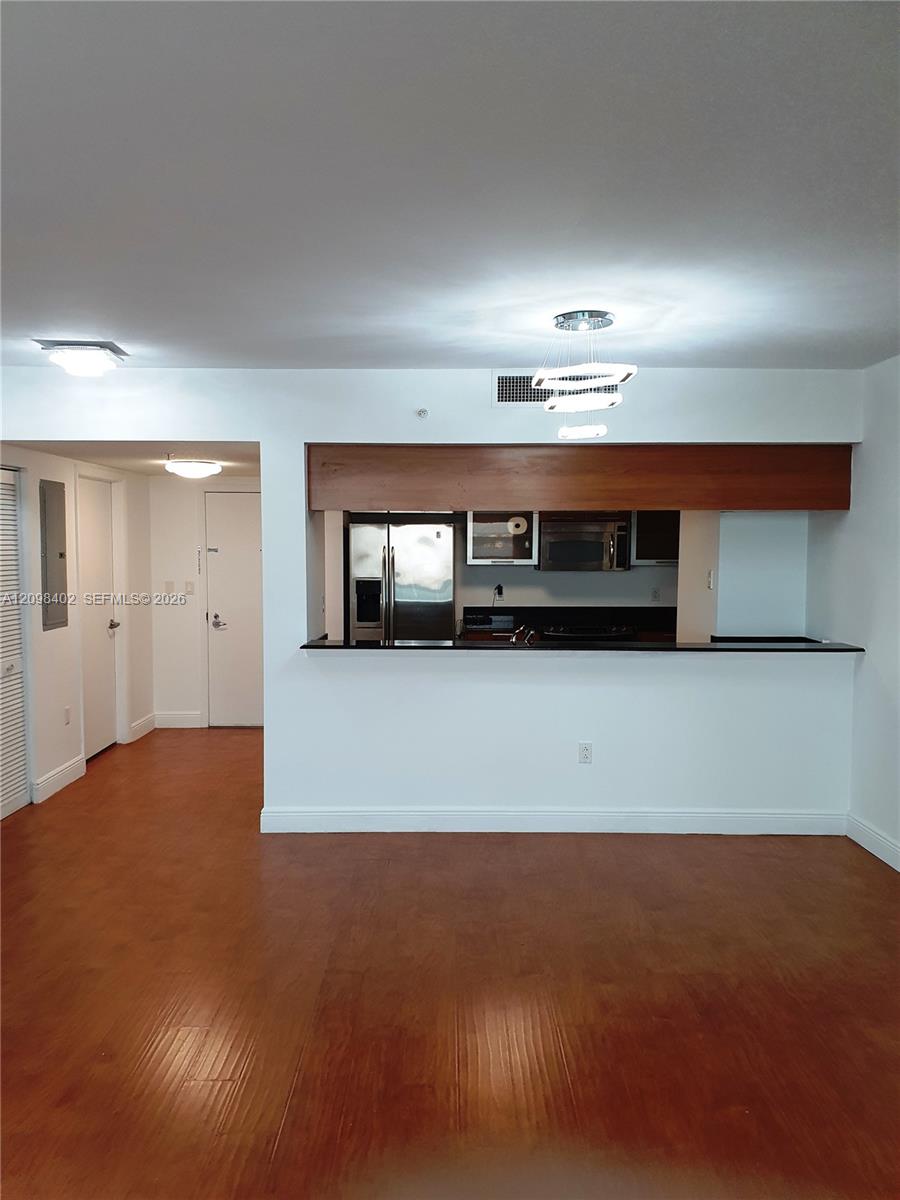 1800 N Bayshore Drive