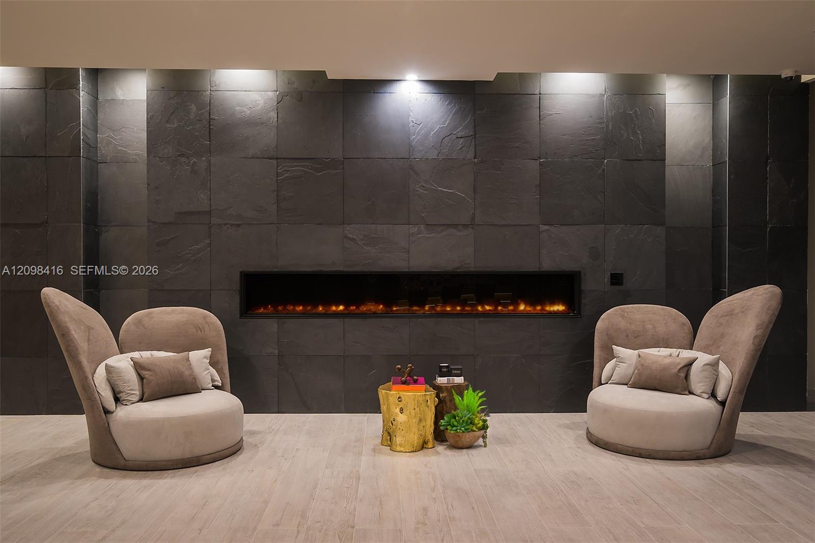 488 NE 18th Street