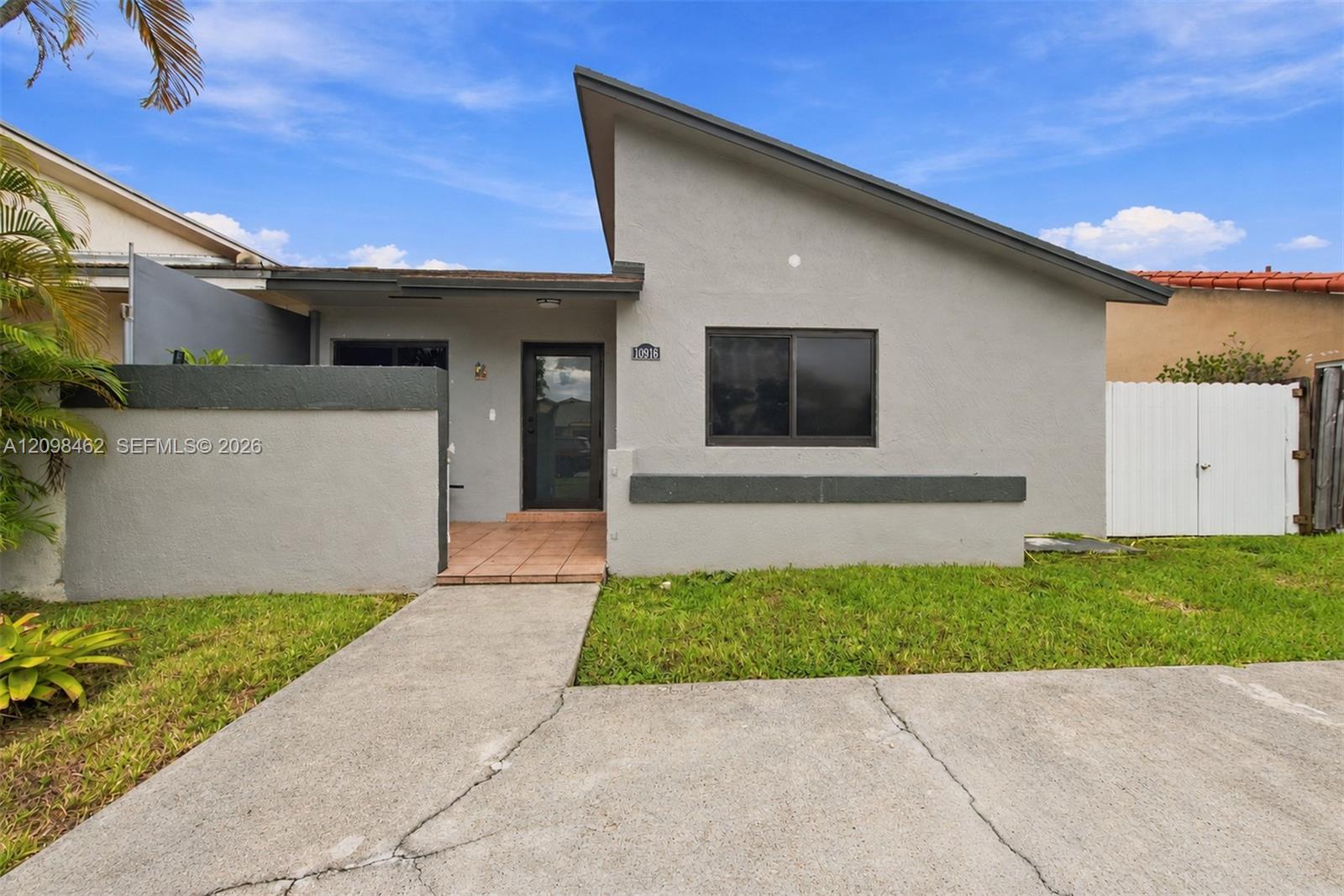 10916 SW 146th Court