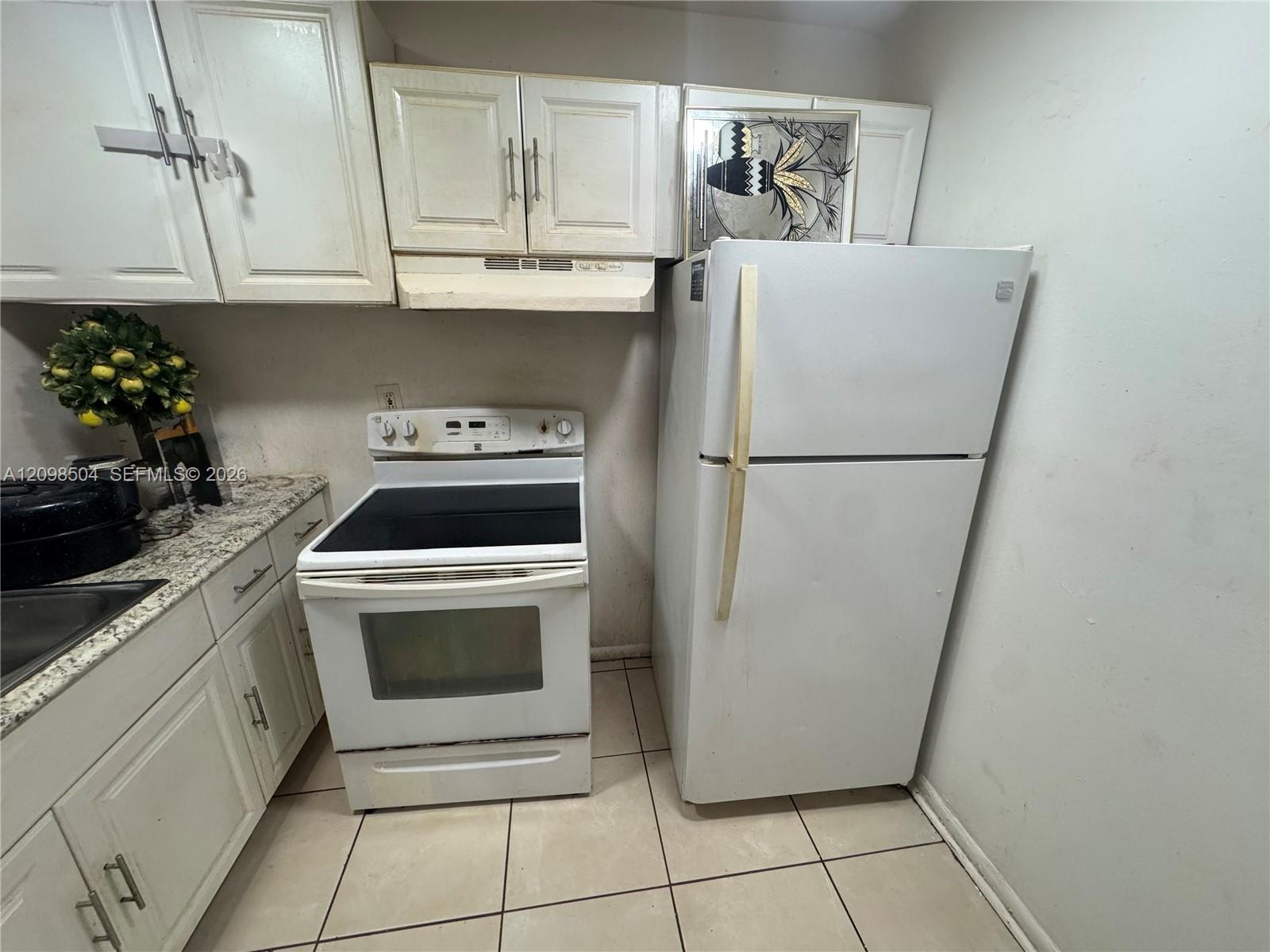 494 NW 165th St Road