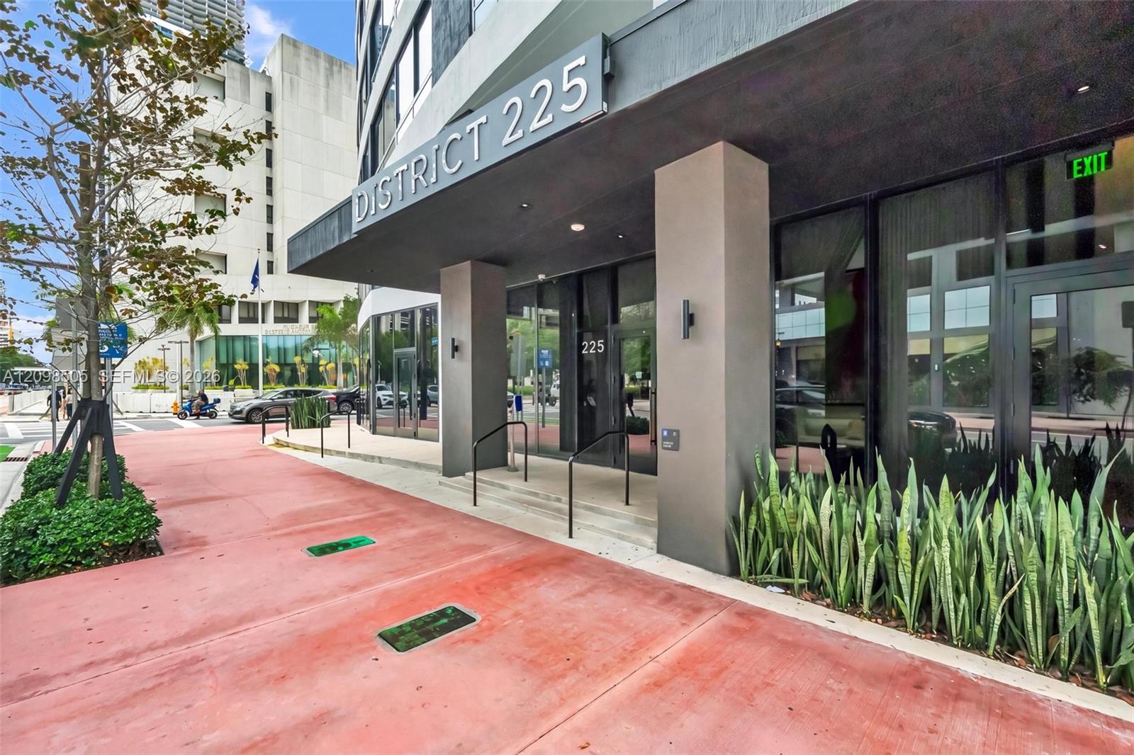 225 N Miami Avenue