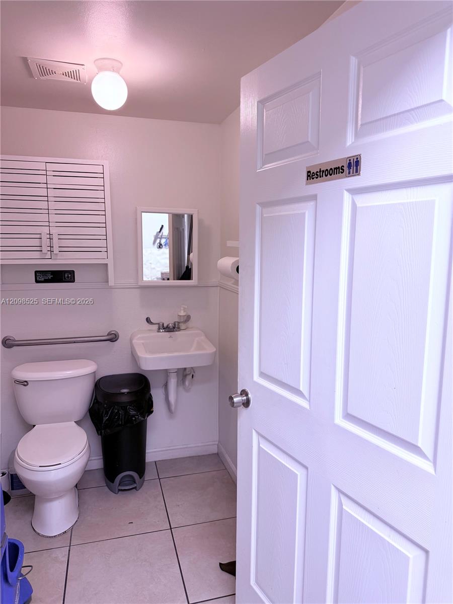 32 E 5th Street