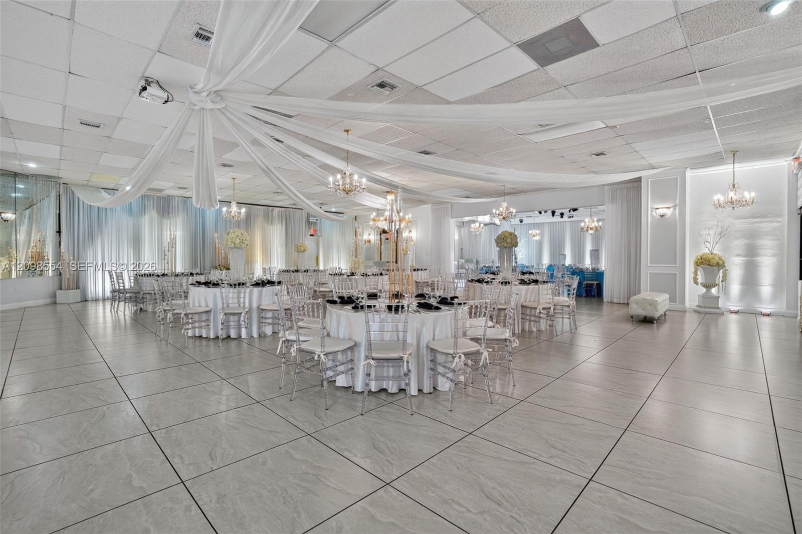 Banquet Hall Banquet Hall For Sale On Coral Way