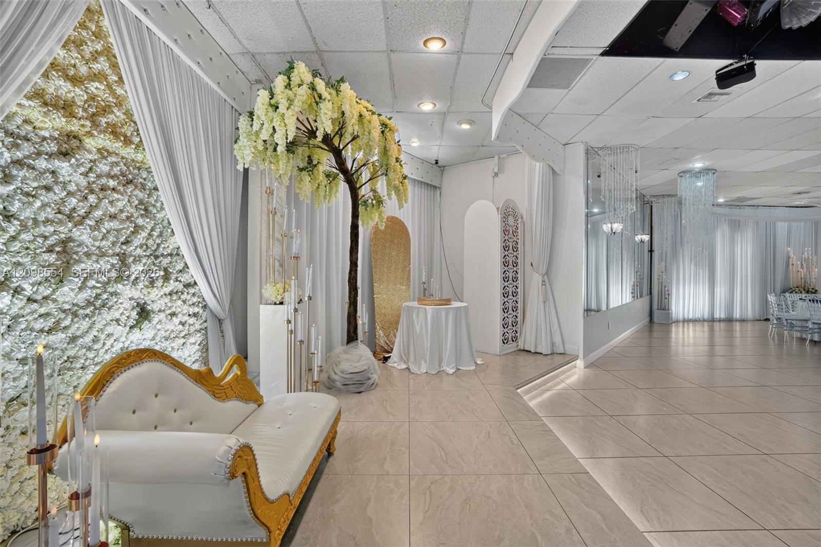 Banquet Hall Banquet Hall For Sale On Coral Way