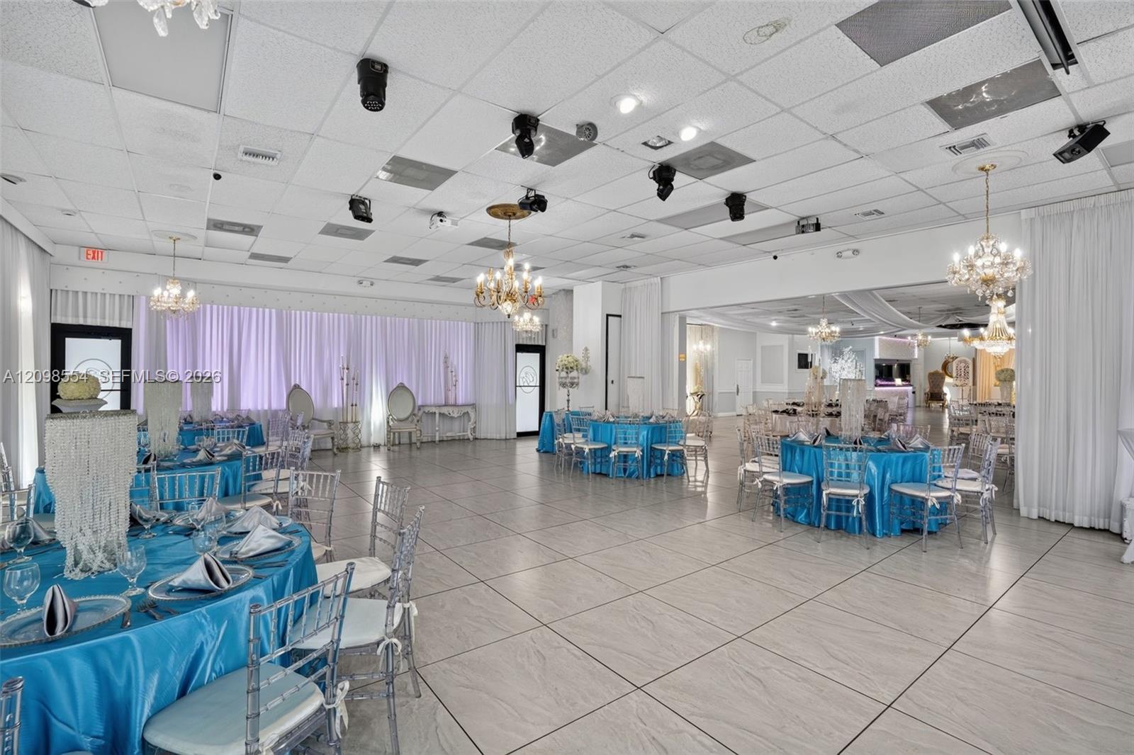 Banquet Hall Banquet Hall For Sale On Coral Way