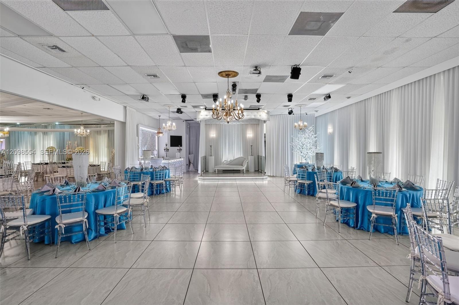 Banquet Hall Banquet Hall For Sale On Coral Way