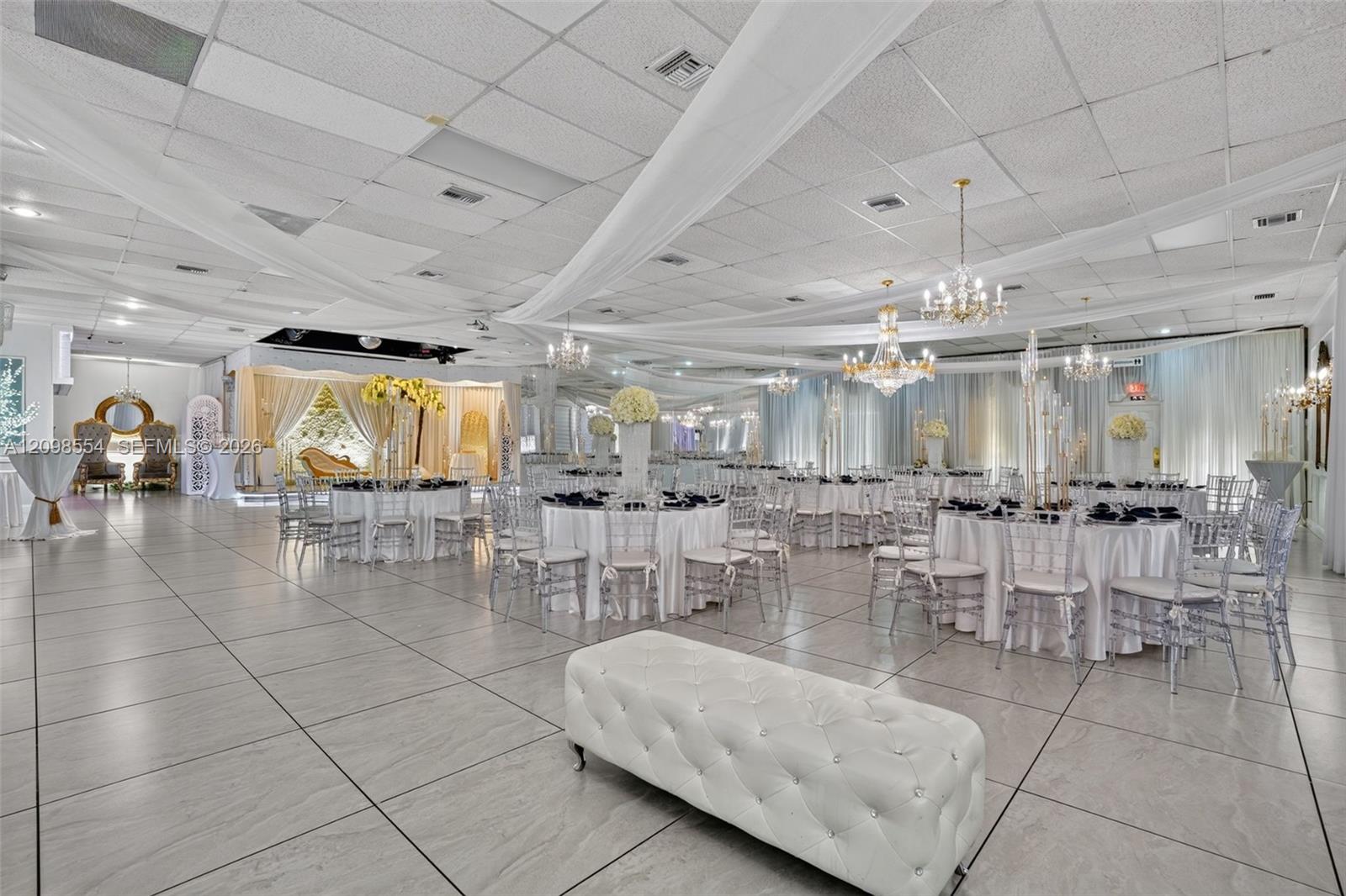 Banquet Hall Banquet Hall For Sale On Coral Way