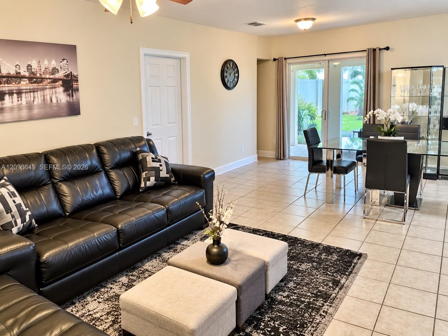 11525 SW 187th Terrace