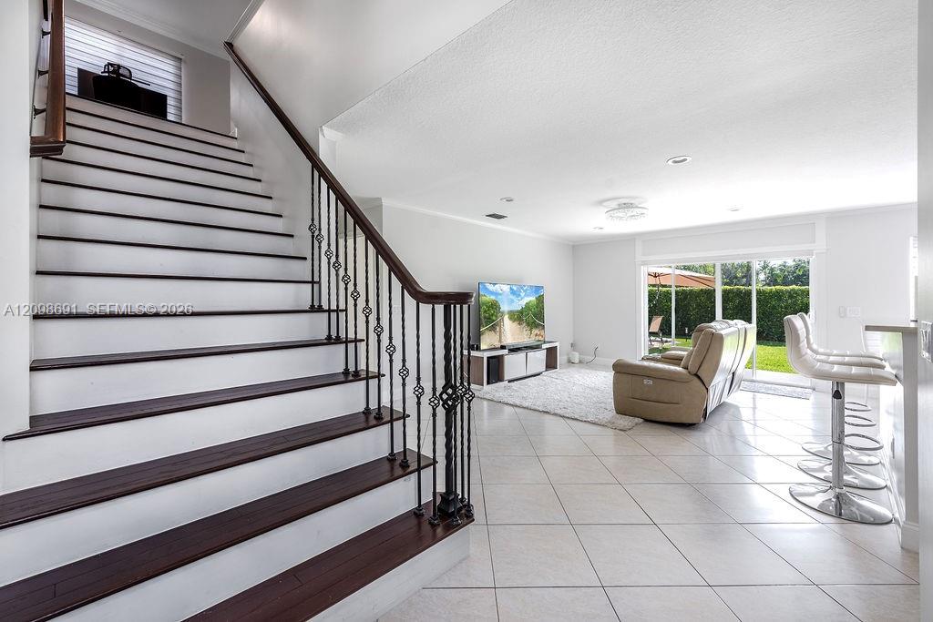 6256 Lansdowne Circle