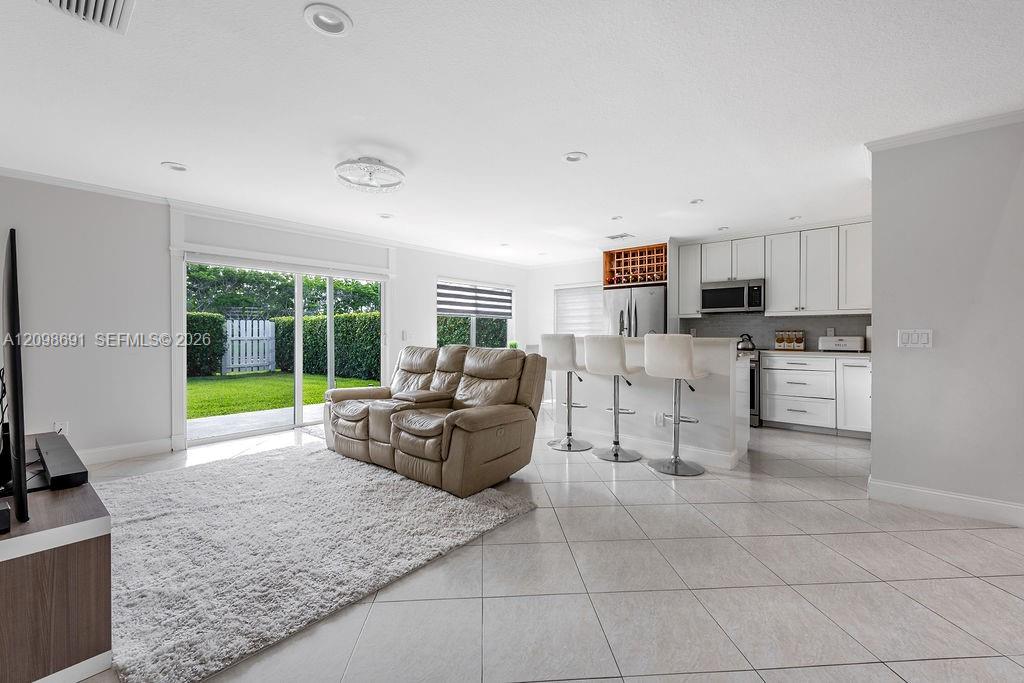 6256 Lansdowne Circle