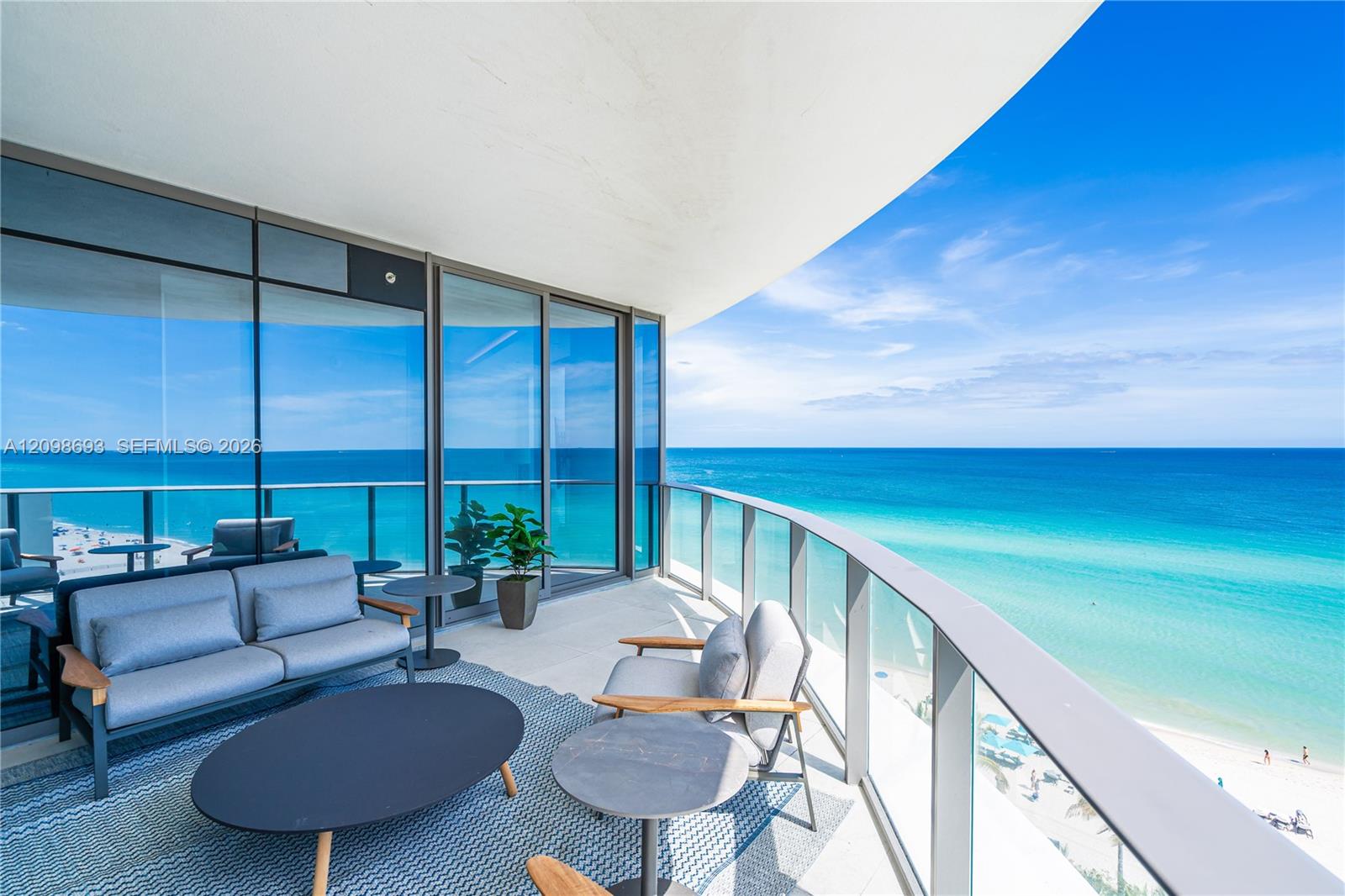 15701 Collins Avenue