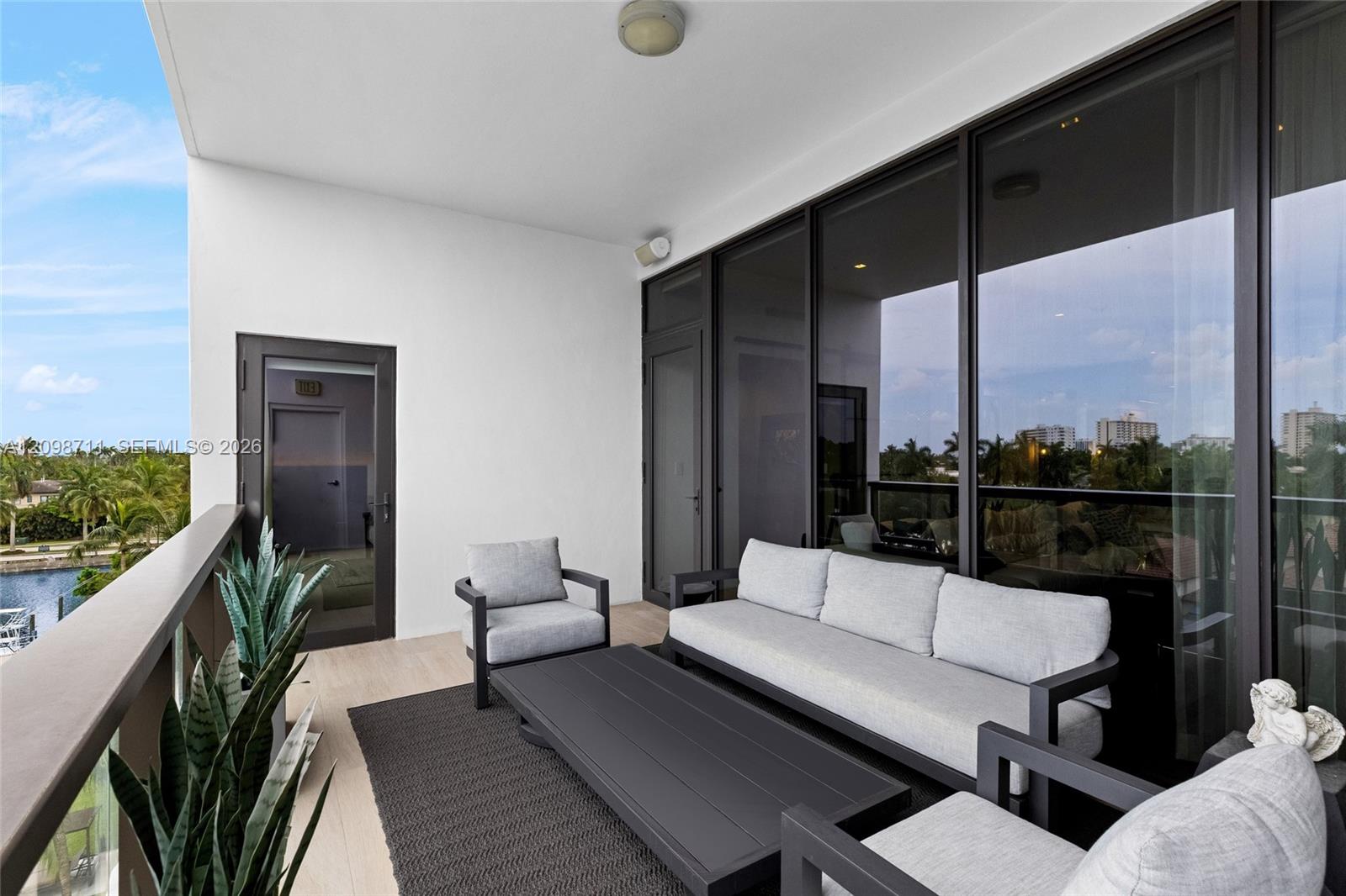 30 Isle Of Venice Drive