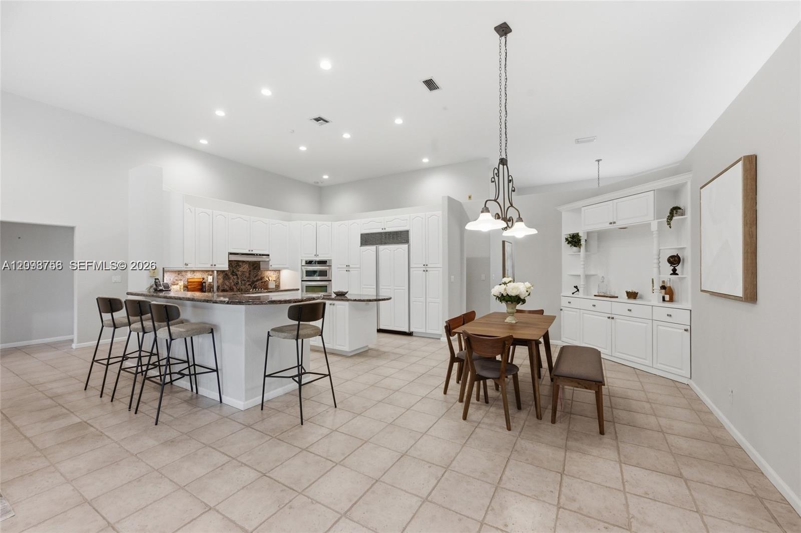 158 Dockside Circle