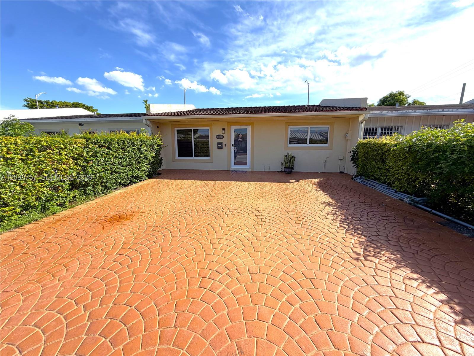 10110 SW 23rd Terrace