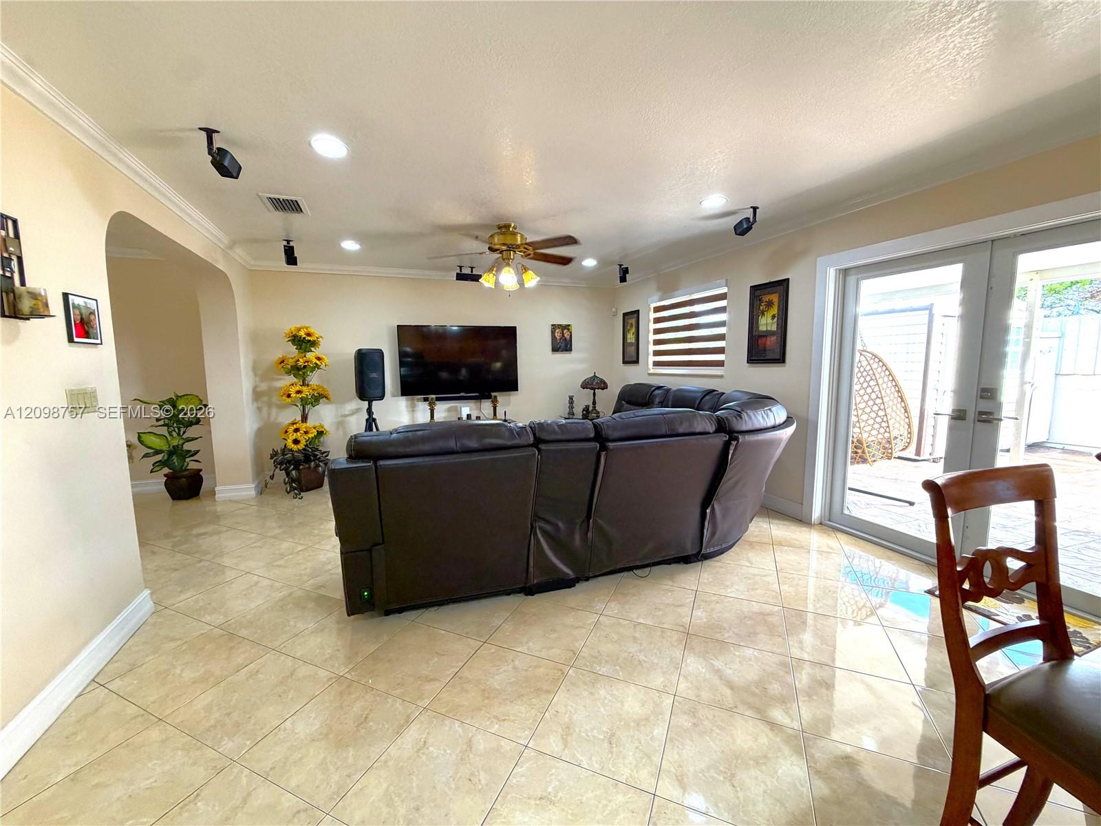 10110 SW 23rd Terrace