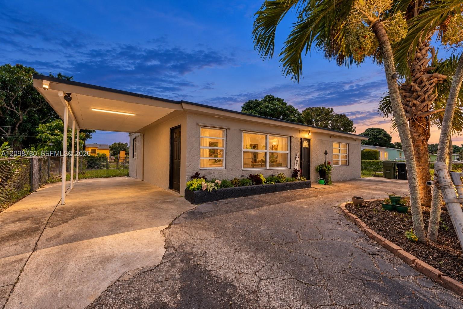 2308 NW 13th Court gallery image #1
