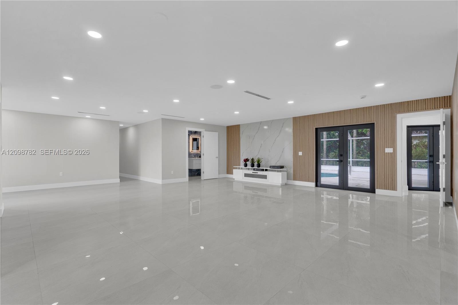 17640 SW 52nd Court