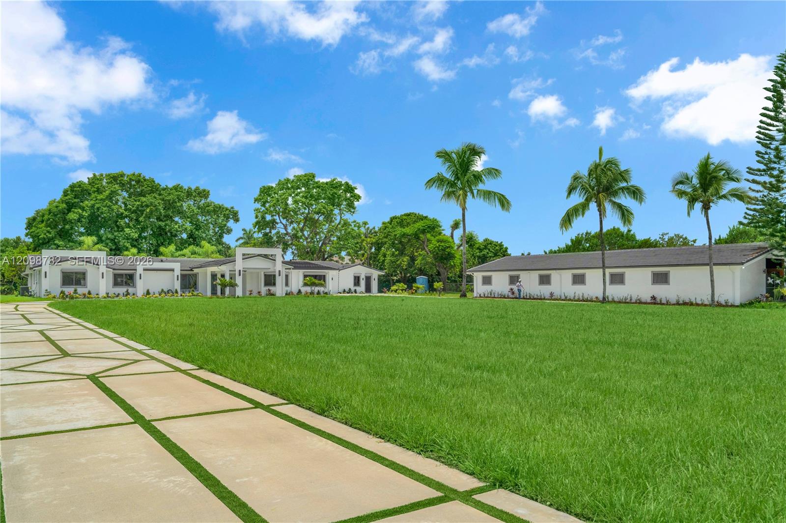 17640 SW 52nd Court