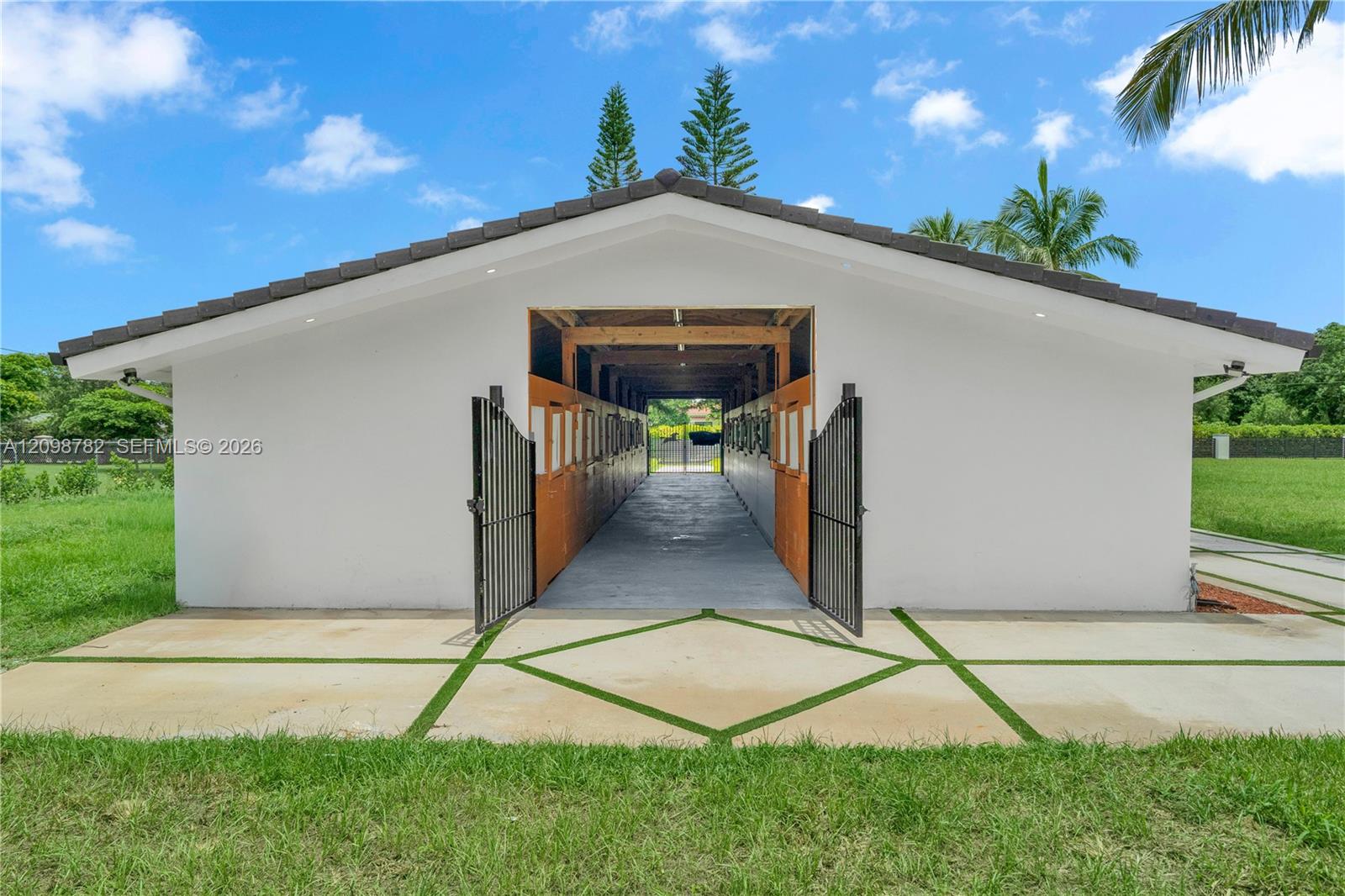 17640 SW 52nd Court