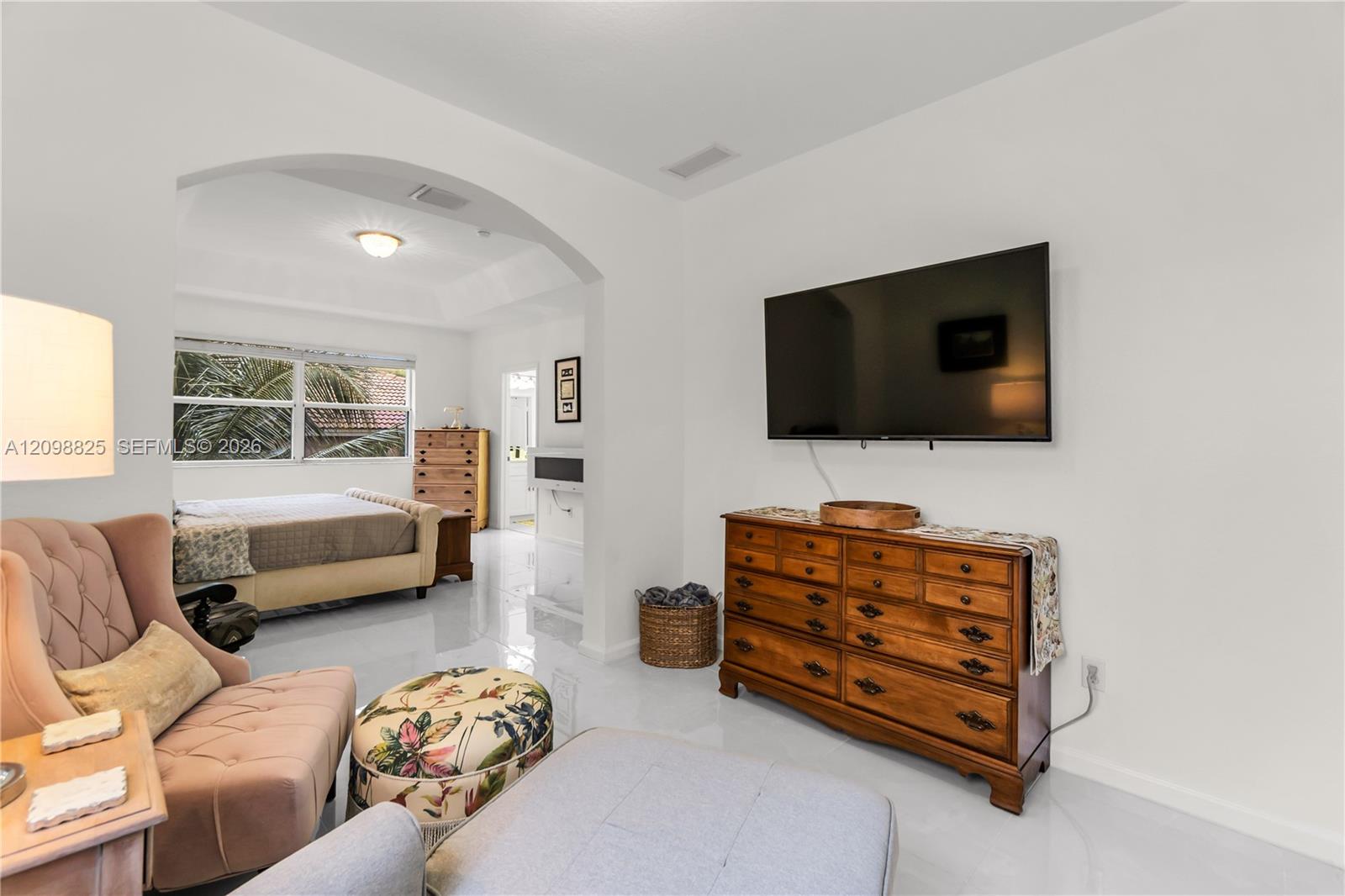 3742 NE 13th Street