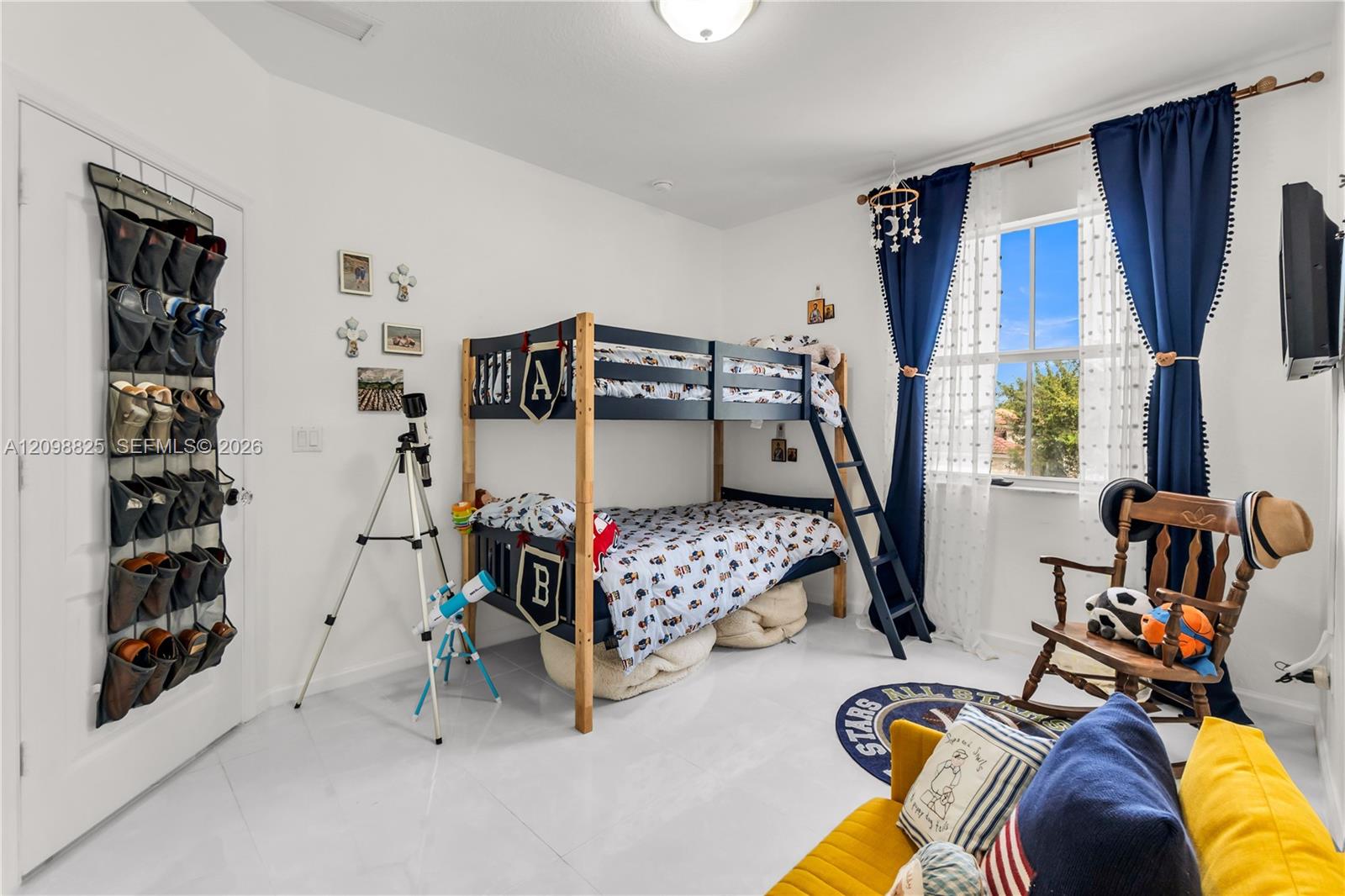 3742 NE 13th Street
