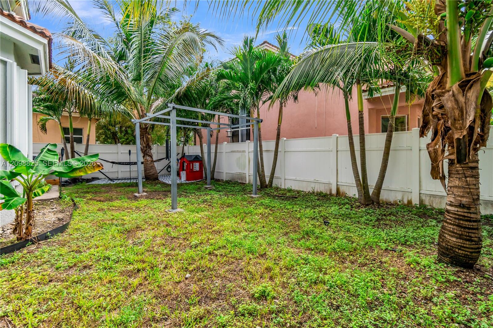 3742 NE 13th Street